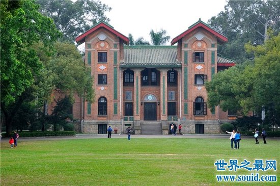全国英语专业大学排名 上海外国语大学成为一流重点大学