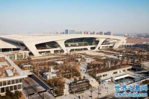 中国最大火车站，“世界第一大”广州新站占地1140平