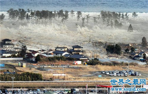 印尼海啸死亡人数惨重 来临之前没有任何预兆