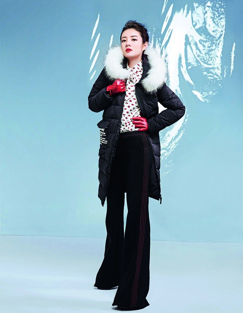 安以轩冬季时尚杂志最新写真大片