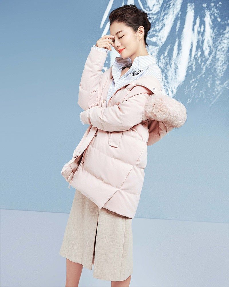 安以轩冬季时尚杂志最新写真大片