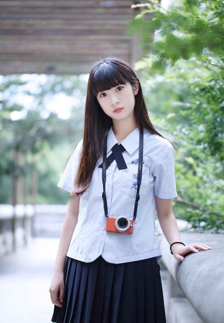制服美眉日系风格的可爱写真