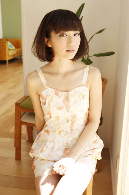 温暖的阳光甜美的女孩安田美沙子YasudaMisakoやすだ みさこ写真