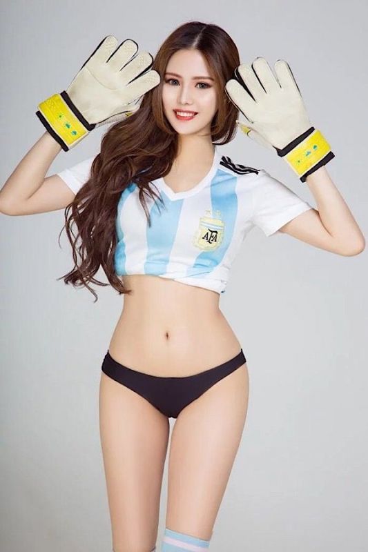 阿根廷队的足球宝贝的性感写真
